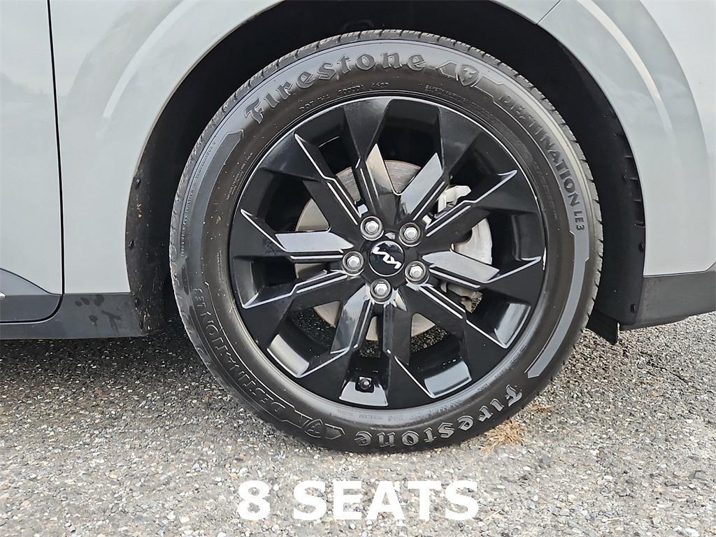 used 2024 Kia Carnival car, priced at $32,249