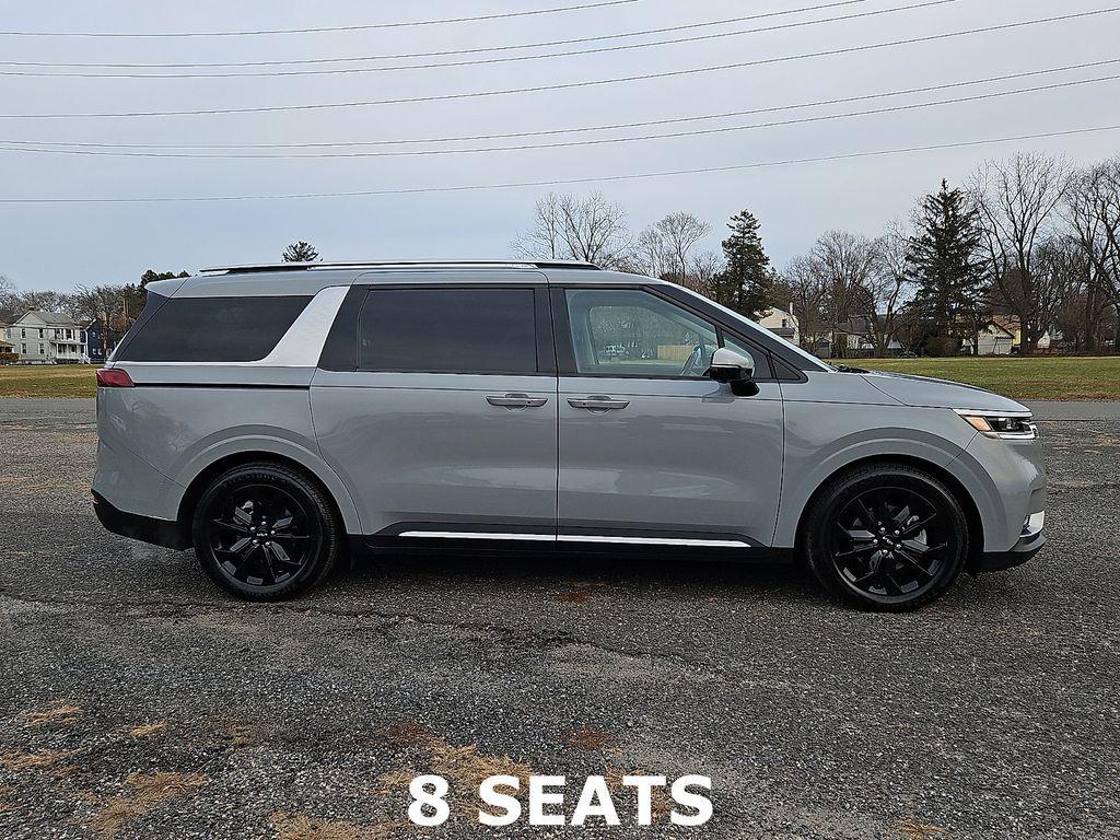 used 2024 Kia Carnival car, priced at $35,699
