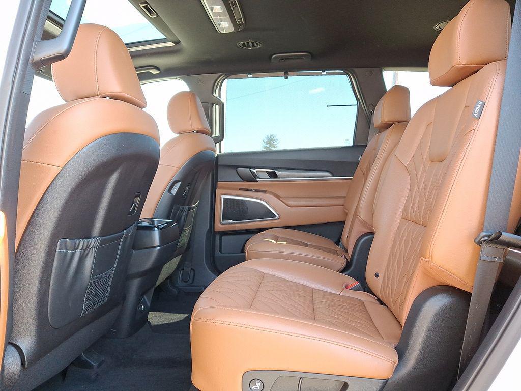 used 2023 Kia Telluride car, priced at $39,999