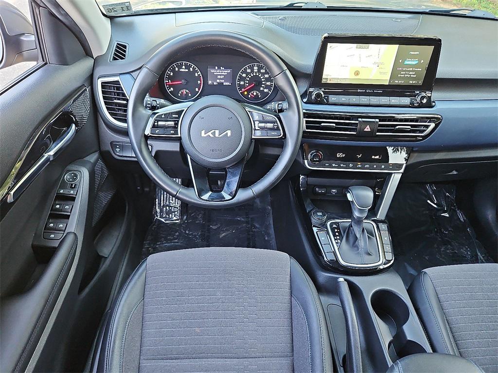 used 2022 Kia Seltos car, priced at $23,999