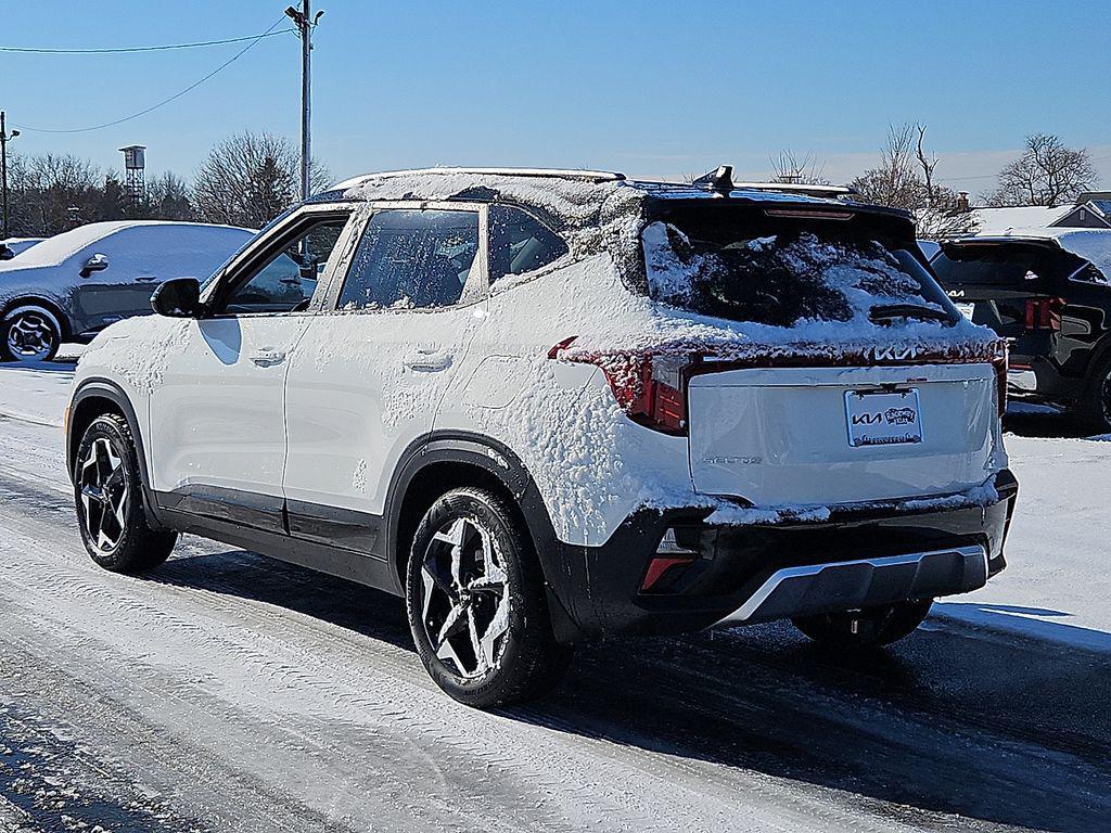 used 2025 Kia Seltos car, priced at $23,899