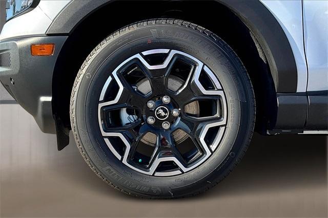 new 2025 Ford Bronco Sport car, priced at $34,558