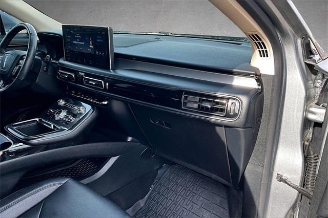 used 2023 Lincoln Nautilus car, priced at $29,697