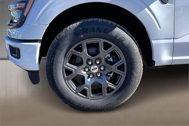 new 2026 Ford F-150 car, priced at $40,438