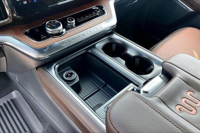 new 2026 Ford Expedition car, priced at $85,412