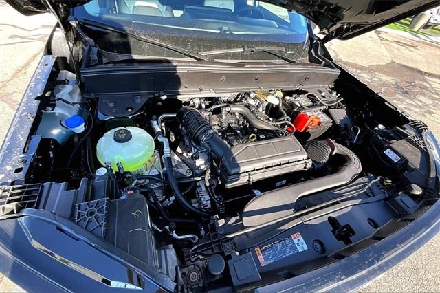 new 2025 Ford Bronco Sport car, priced at $35,558