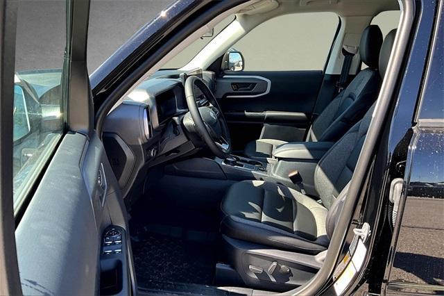 new 2025 Ford Bronco Sport car, priced at $27,977