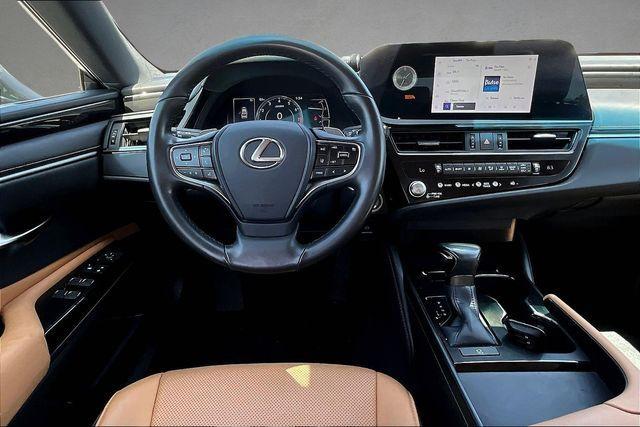 used 2023 Lexus ES 350 car, priced at $39,500