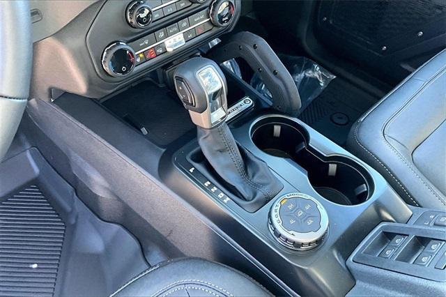 new 2025 Ford Bronco car, priced at $52,252