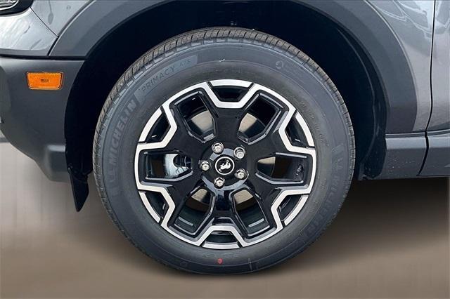 new 2025 Ford Bronco Sport car, priced at $35,808