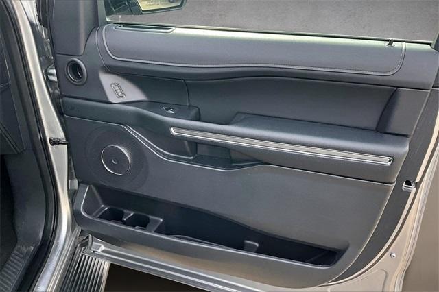 used 2024 Ford Expedition car, priced at $45,000