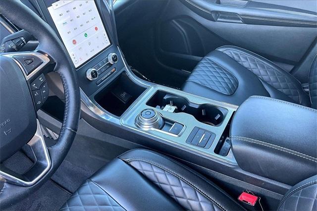 used 2024 Ford Edge car, priced at $25,000