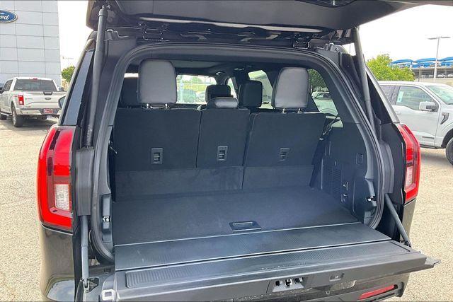 new 2026 Ford Expedition car, priced at $85,245