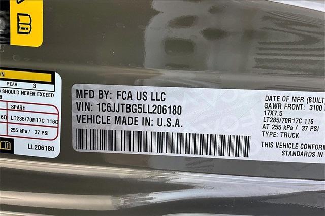 used 2020 Jeep Gladiator car, priced at $29,513