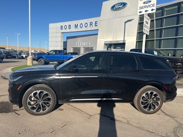 used 2024 Lincoln Nautilus car, priced at $44,197