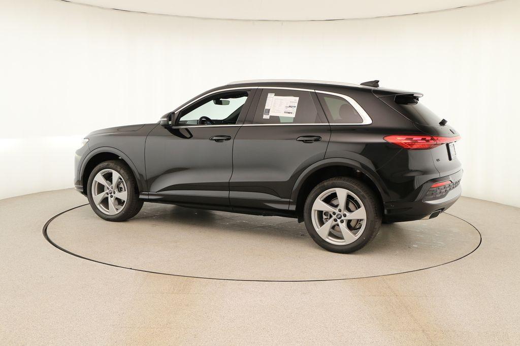 new 2025 Audi Q5 car, priced at $59,700