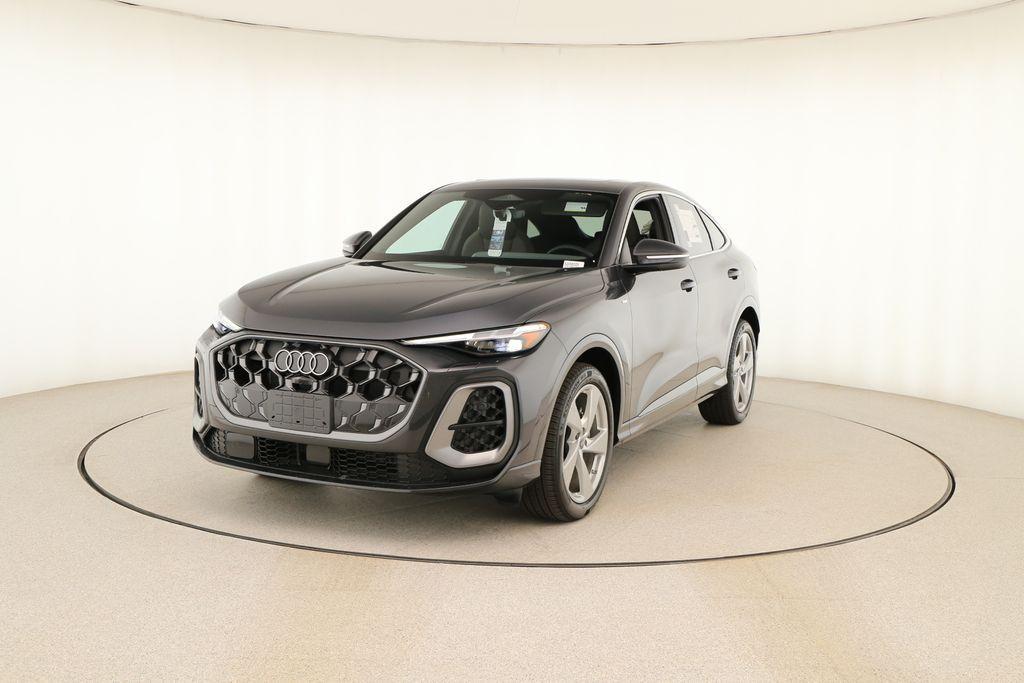 new 2025 Audi Q5 car, priced at $65,490