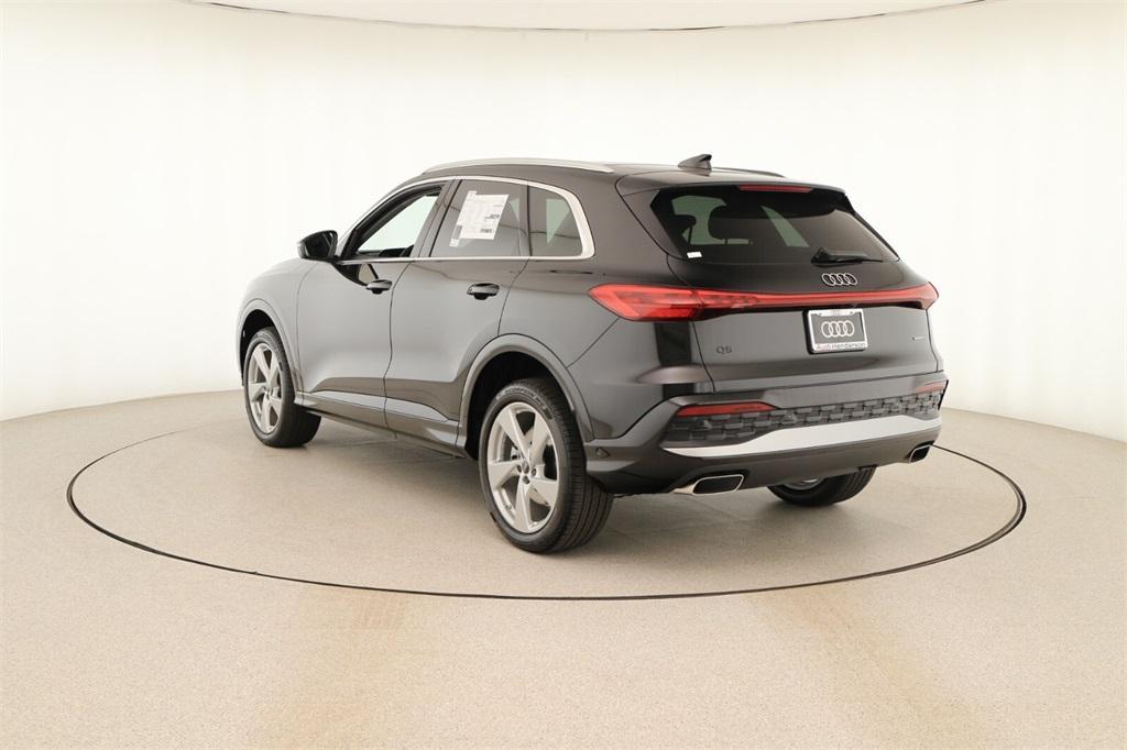new 2025 Audi Q5 car, priced at $59,790