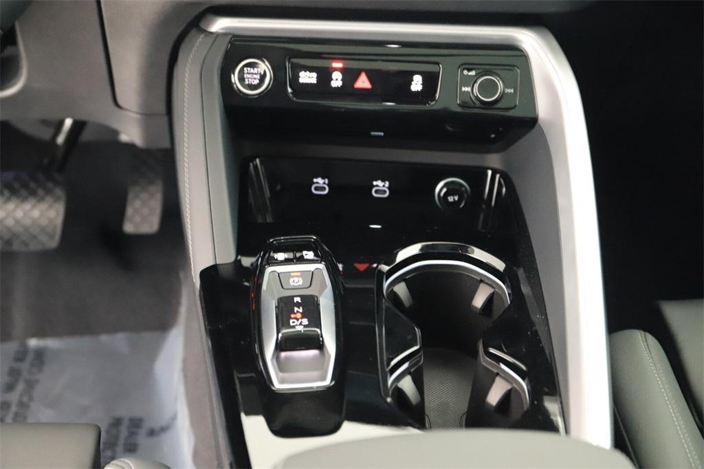 new 2025 Audi Q5 car, priced at $59,790