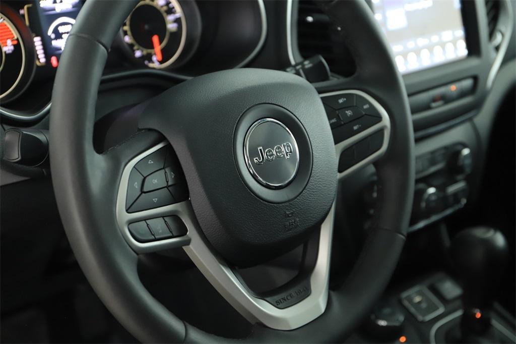 used 2022 Jeep Cherokee car, priced at $23,488