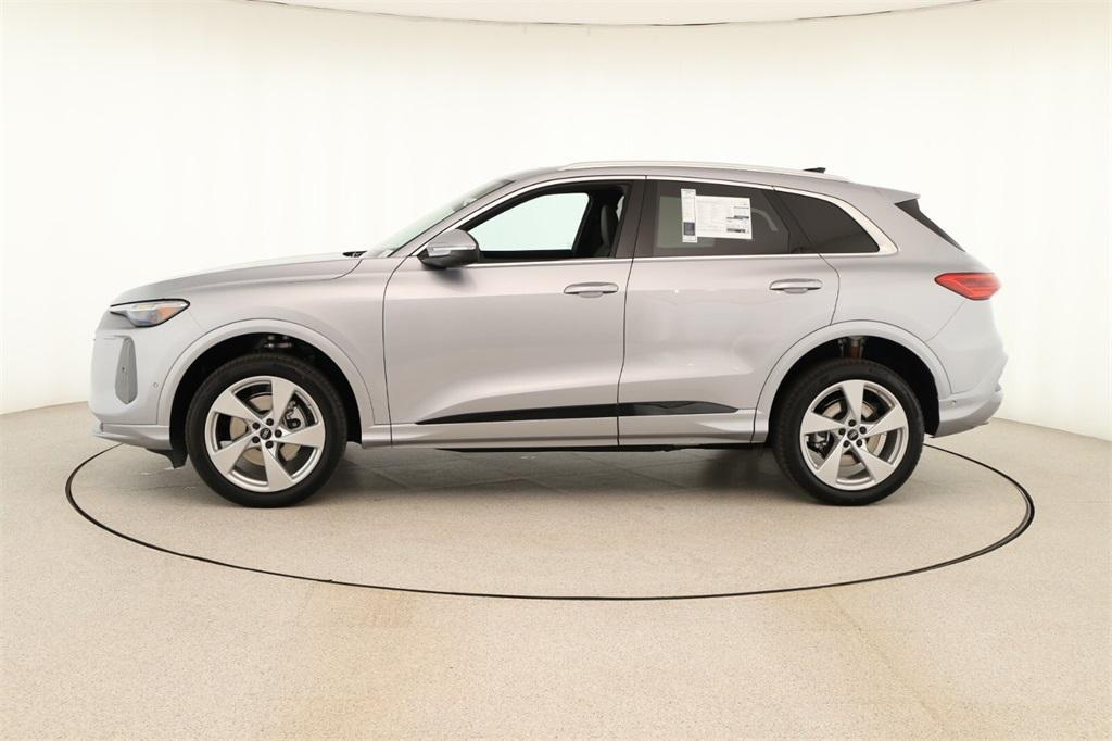 new 2025 Audi Q5 car, priced at $61,240