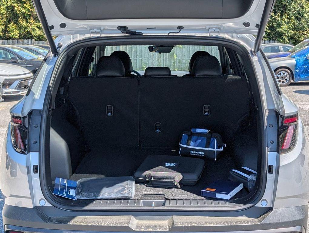 new 2025 Hyundai Tucson car, priced at $32,980