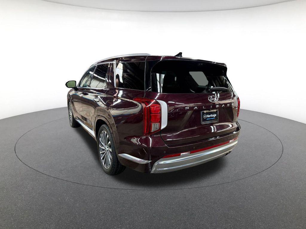 used 2024 Hyundai Palisade car, priced at $38,200
