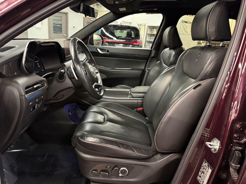 used 2024 Hyundai Palisade car, priced at $38,200