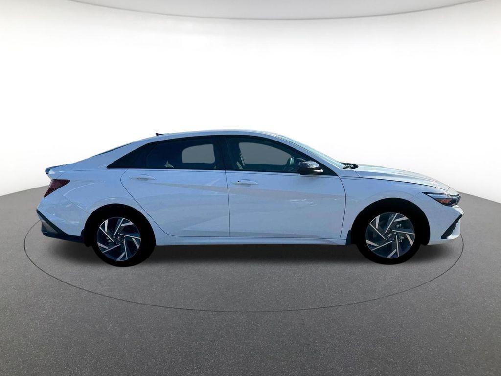 new 2025 Hyundai ELANTRA HEV car, priced at $26,765