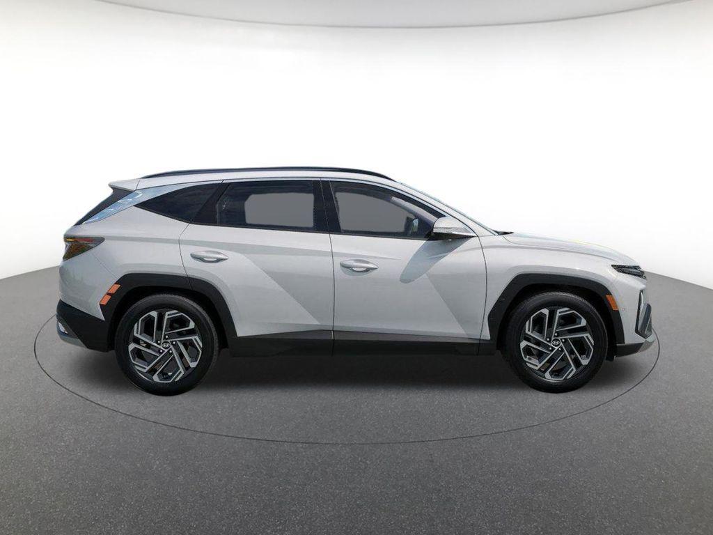 new 2026 Hyundai TUCSON Hybrid car, priced at $41,378