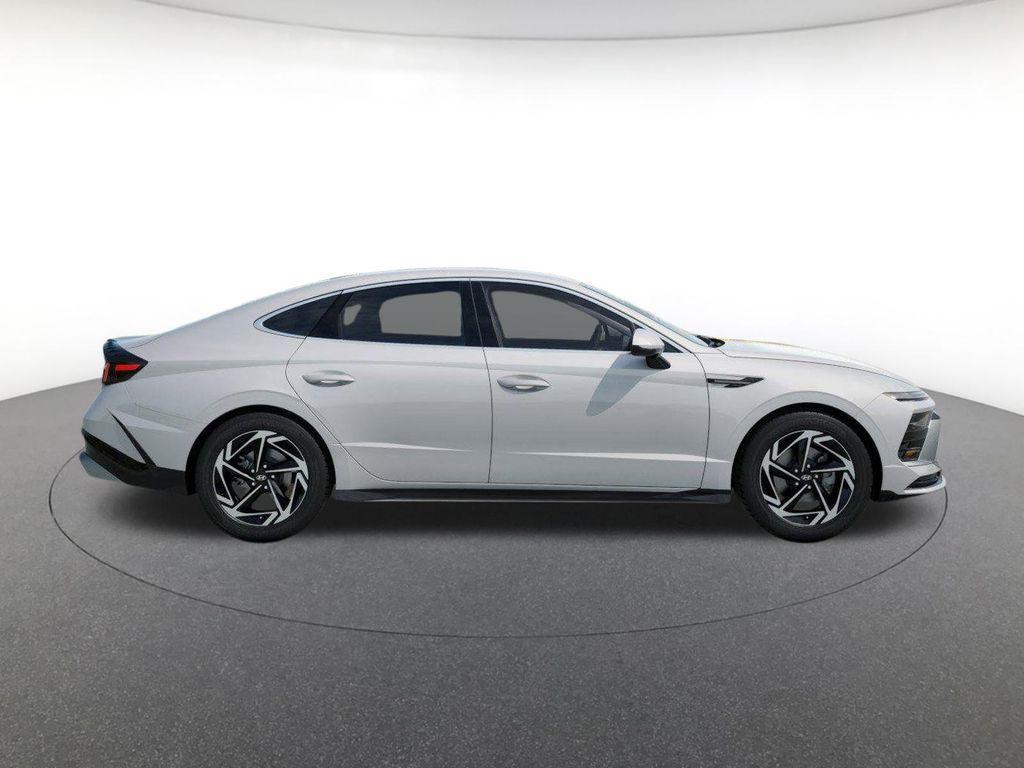 new 2026 Hyundai Sonata car, priced at $29,998
