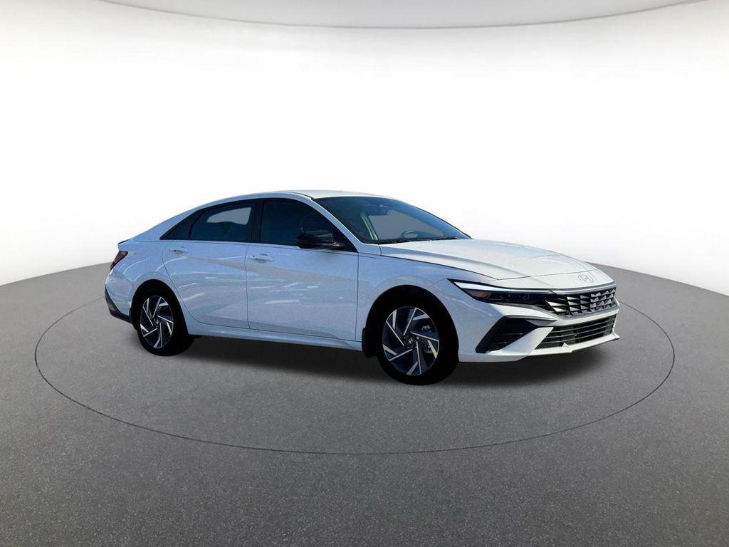 new 2025 Hyundai ELANTRA HEV car, priced at $25,681