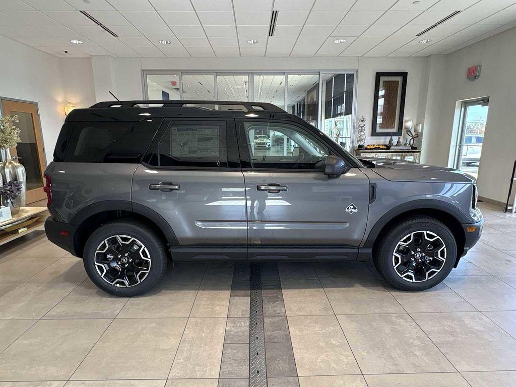 new 2025 Ford Bronco Sport car, priced at $36,485