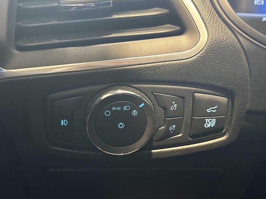 used 2022 Ford Edge car, priced at $26,466