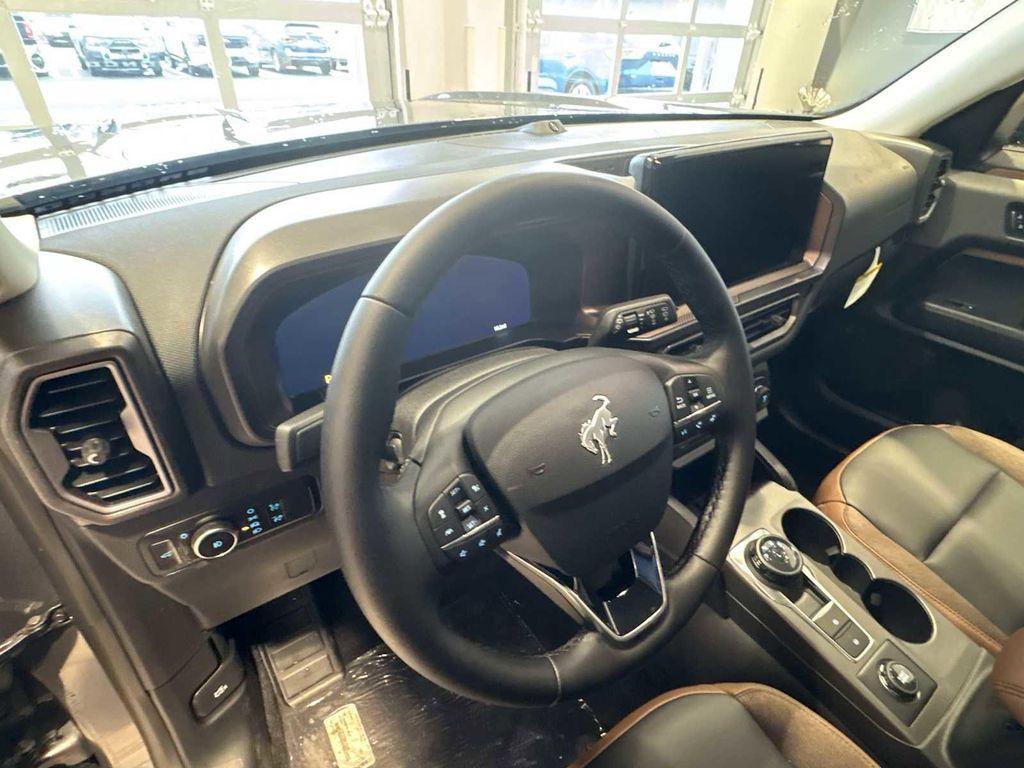 new 2025 Ford Bronco Sport car, priced at $36,985