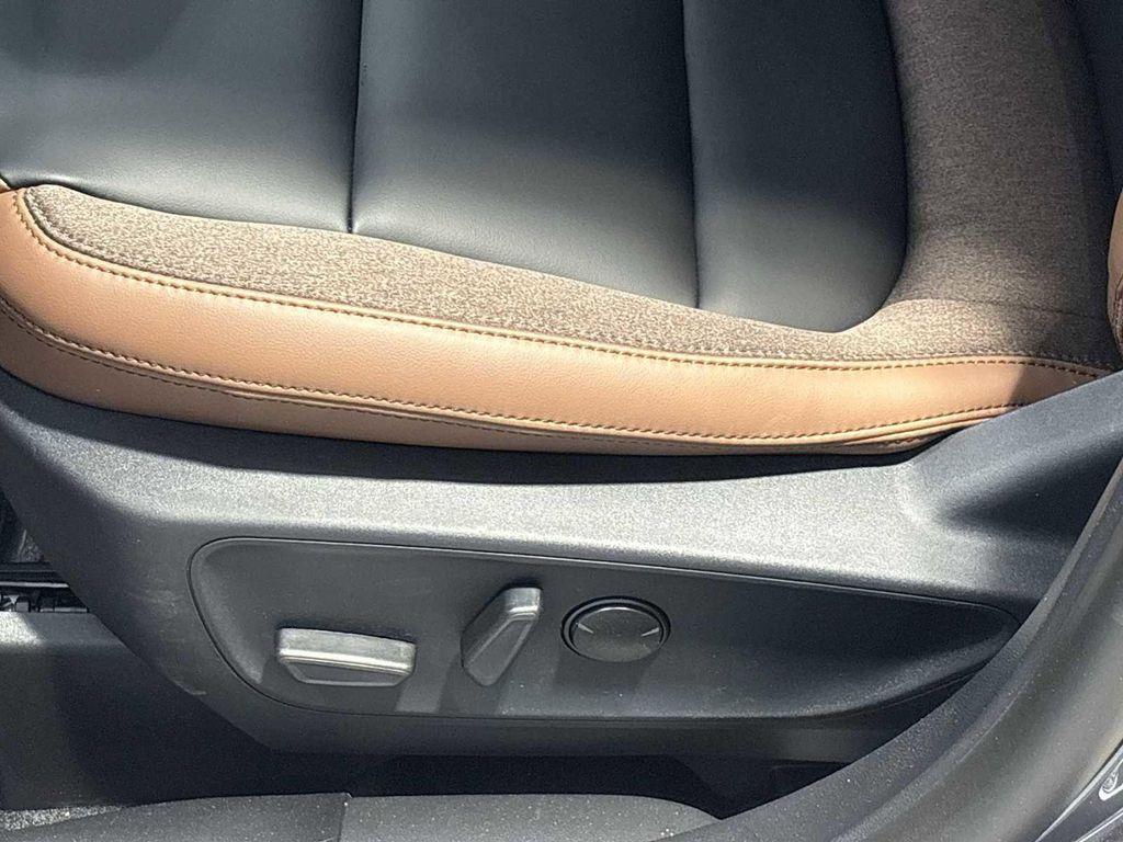 new 2025 Ford Bronco Sport car, priced at $36,985