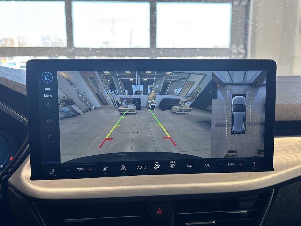 used 2024 Ford Escape car, priced at $25,998