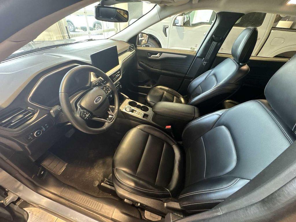 used 2024 Ford Escape car, priced at $25,998