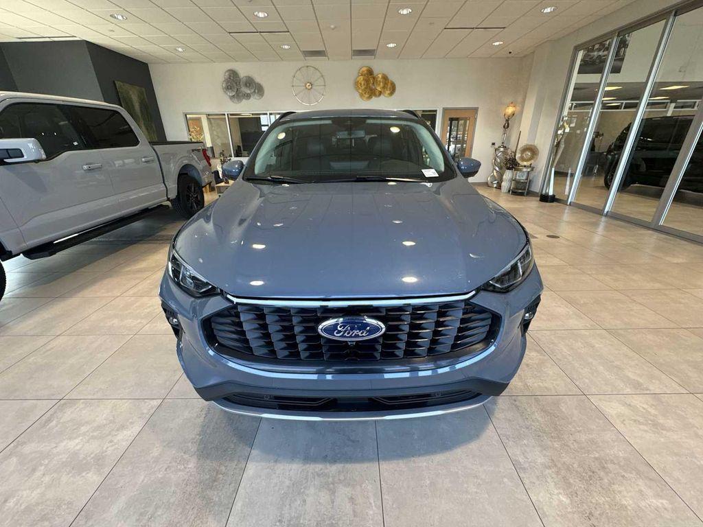 used 2024 Ford Escape car, priced at $25,998