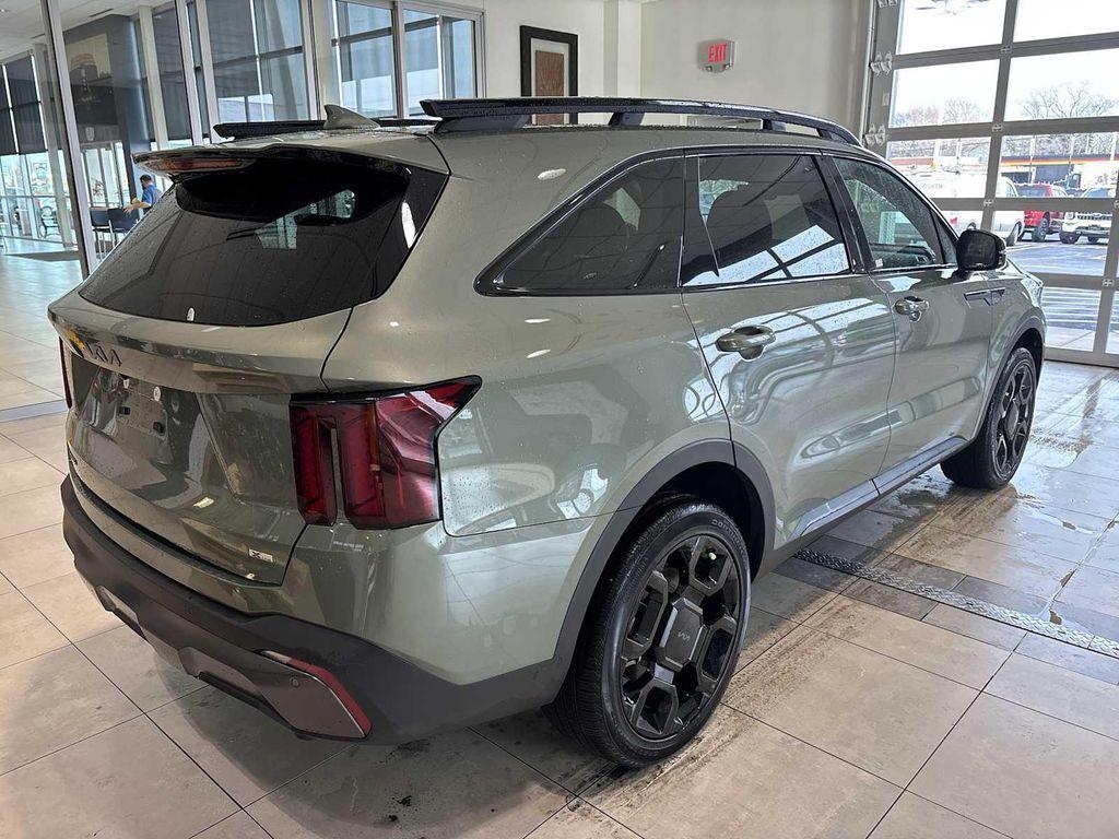 used 2025 Kia Sorento car, priced at $35,963