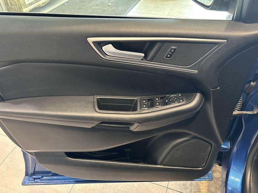 used 2024 Ford Edge car, priced at $25,977