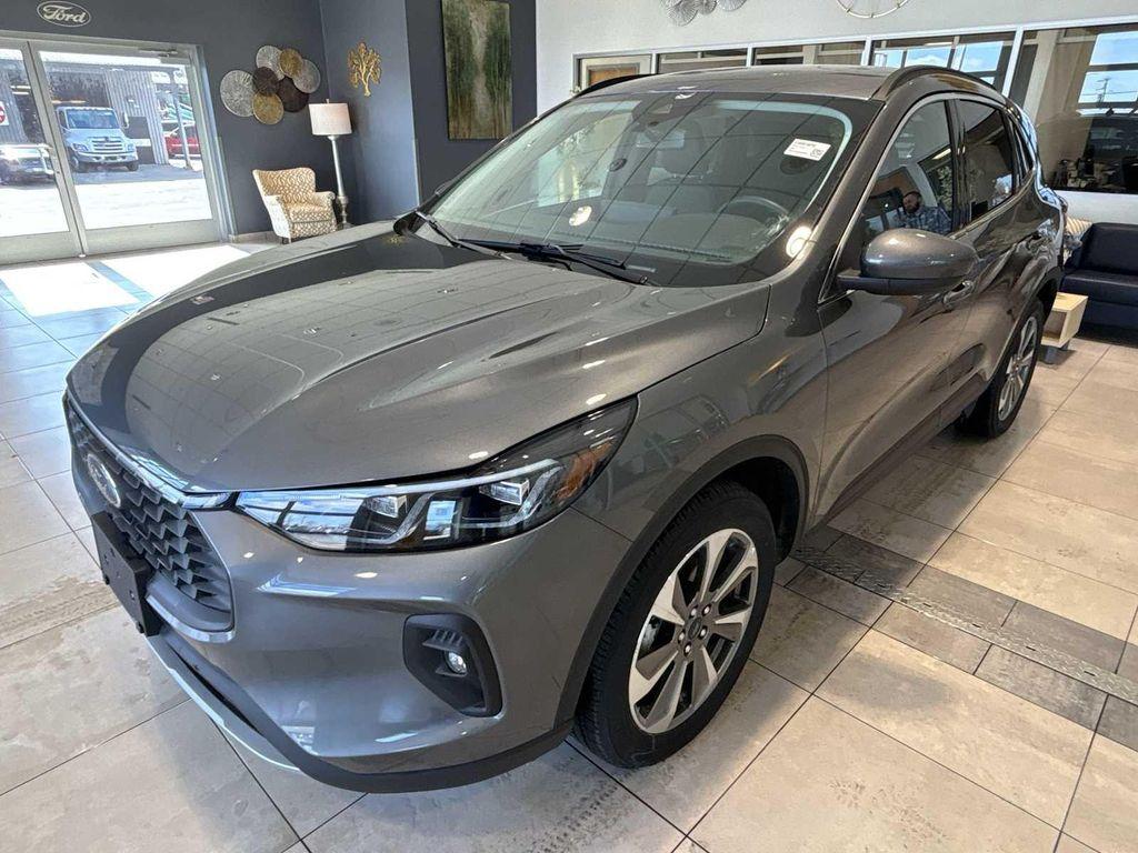 used 2025 Ford Escape car, priced at $28,392
