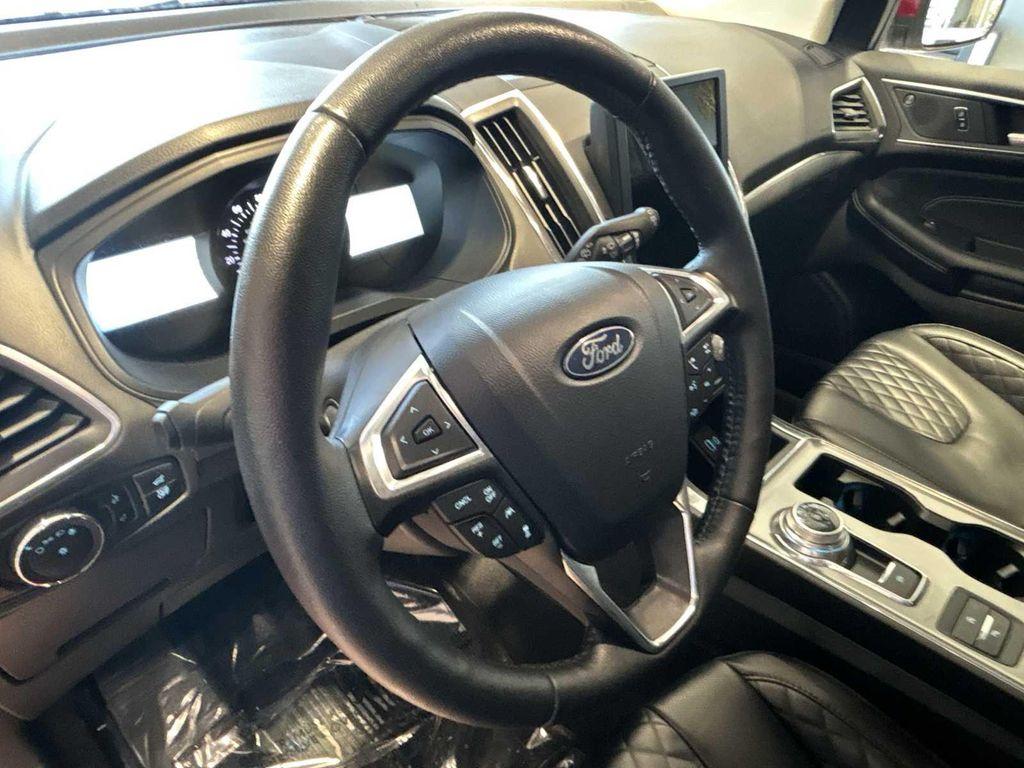 used 2024 Ford Edge car, priced at $32,448