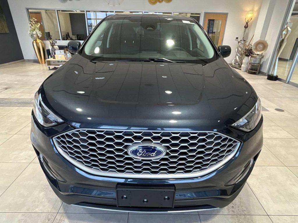 used 2024 Ford Edge car, priced at $28,141