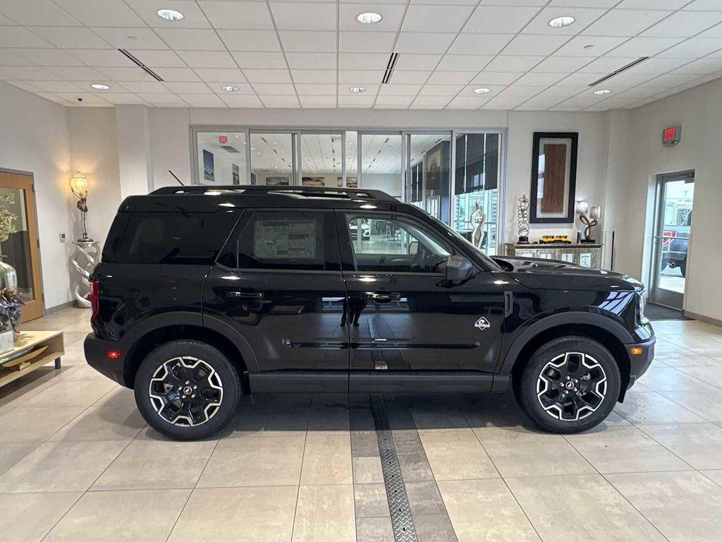 new 2025 Ford Bronco Sport car, priced at $36,980