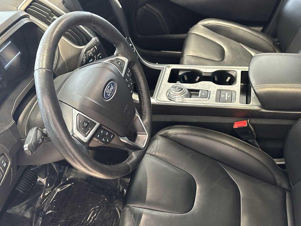 used 2022 Ford Edge car, priced at $21,887