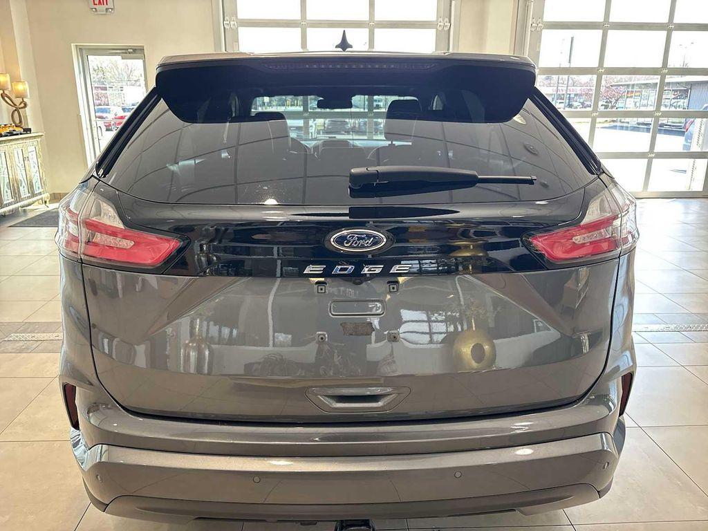 used 2024 Ford Edge car, priced at $29,962