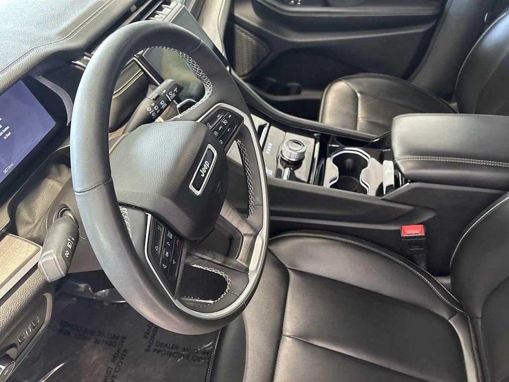 used 2023 Jeep Grand Cherokee car, priced at $26,694