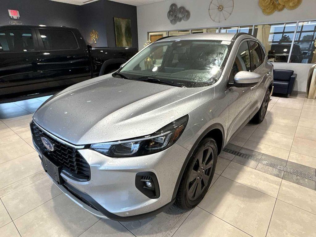 used 2024 Ford Escape car, priced at $25,471