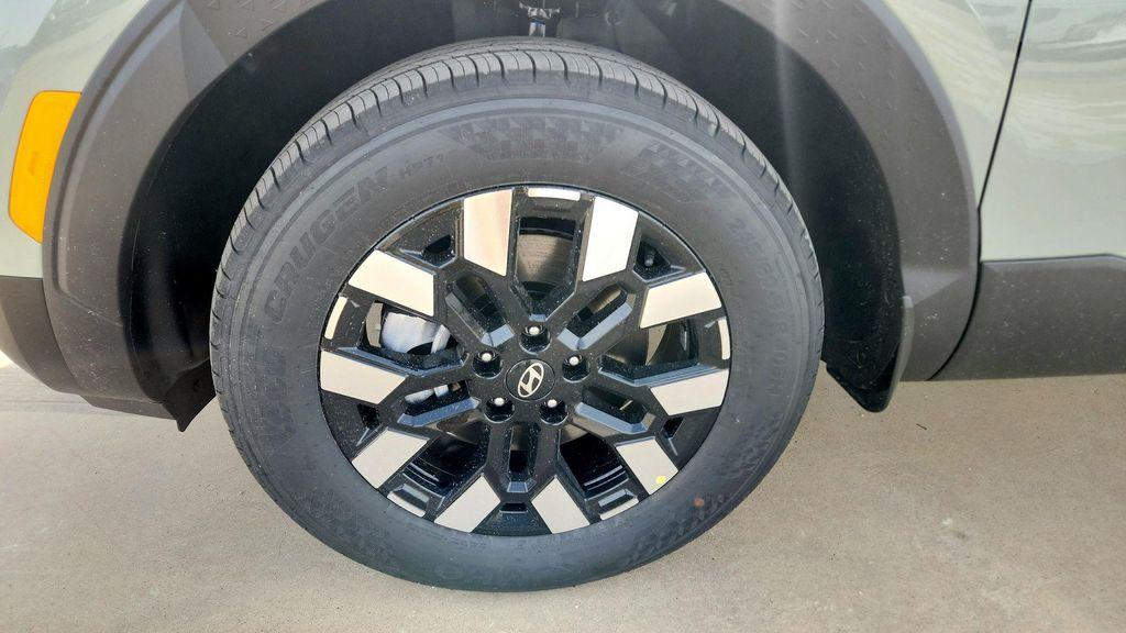 new 2026 Hyundai SANTA CRUZ car, priced at $31,967